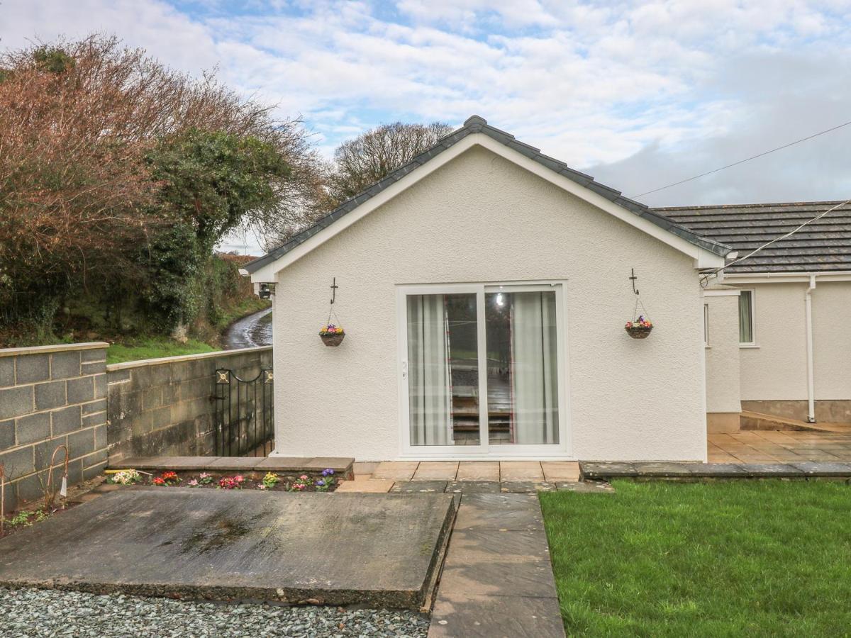 Broadford Farm Bungalow Kidwelly Extérieur photo